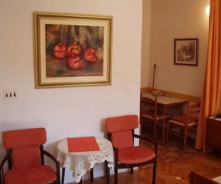 Vala Hotell 2*